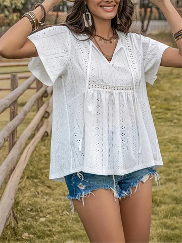 Zelda - Eyelet top met strikhals